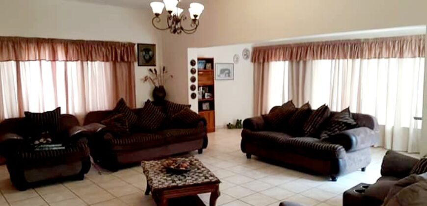 Double Storey 4 Bedroom Home PLUS 1 Bedroom Flat FOR SALE in Vineta, Swakopmund
