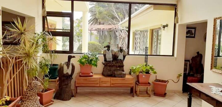 Double Storey 4 Bedroom Home PLUS 1 Bedroom Flat FOR SALE in Vineta, Swakopmund