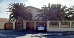 Double Storey 4 Bedroom Home PLUS 1 Bedroom Flat FOR SALE in Vineta, Swakopmund