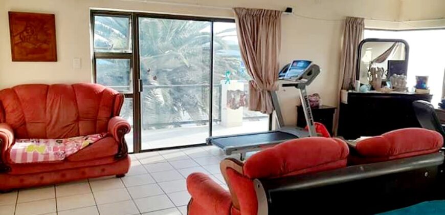 Double Storey 4 Bedroom Home PLUS 1 Bedroom Flat FOR SALE in Vineta, Swakopmund