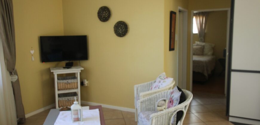 4 Bedroom Home For Sale with 2 Bedroom Flat in Vineta, Swakpomund