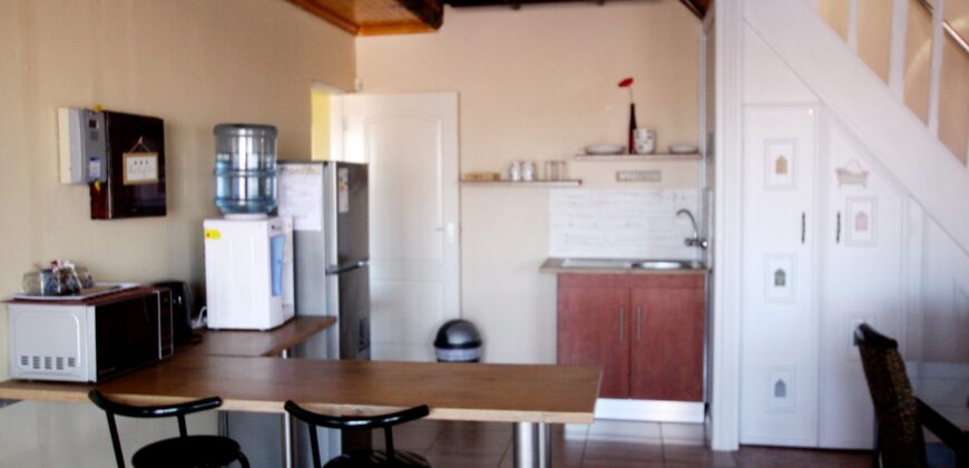 4 Bedroom Home For Sale with 2 Bedroom Flat in Vineta, Swakpomund