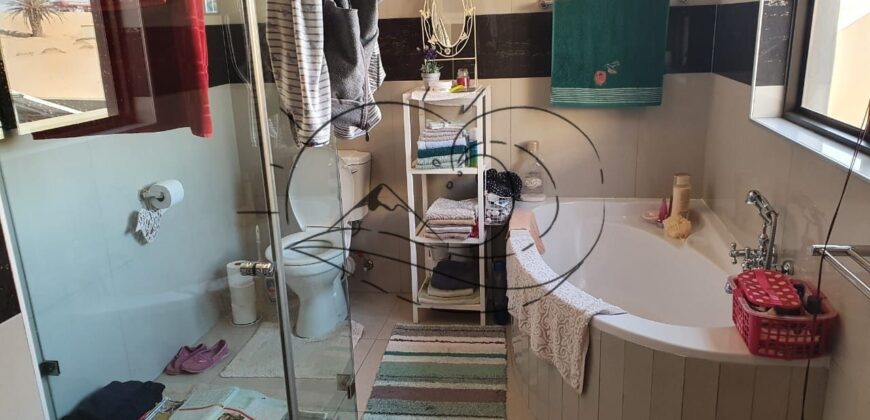 🏘3 Bedroom Duplex Townhouse for sale in Dolphin Beach🏘