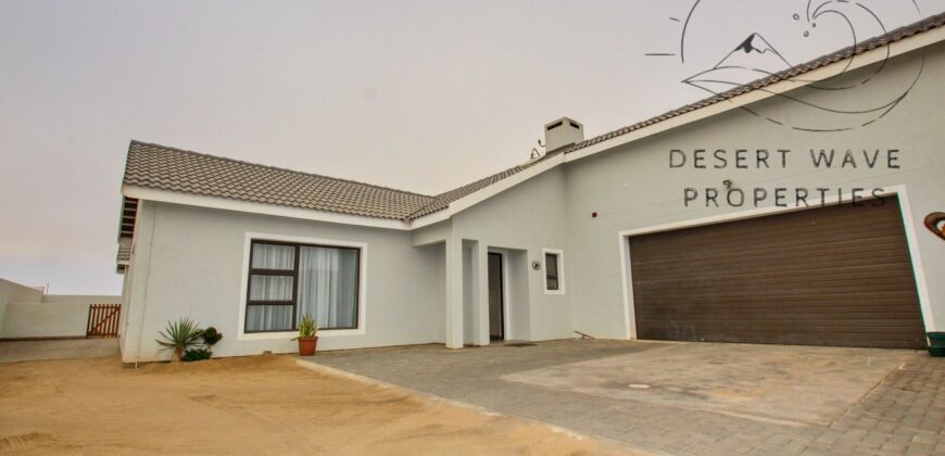 ☀️4 Bedroom Home for sale in Ext 9, Swakopmund☀️