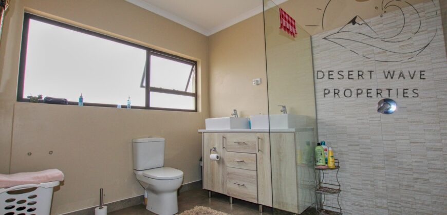 ☀️4 Bedroom Home for sale in Ext 9, Swakopmund☀️