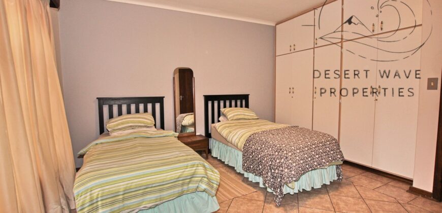 🏡3 Bedroom house with 2 bedroom flat for sale in Ext 9, Swakopmund🏡