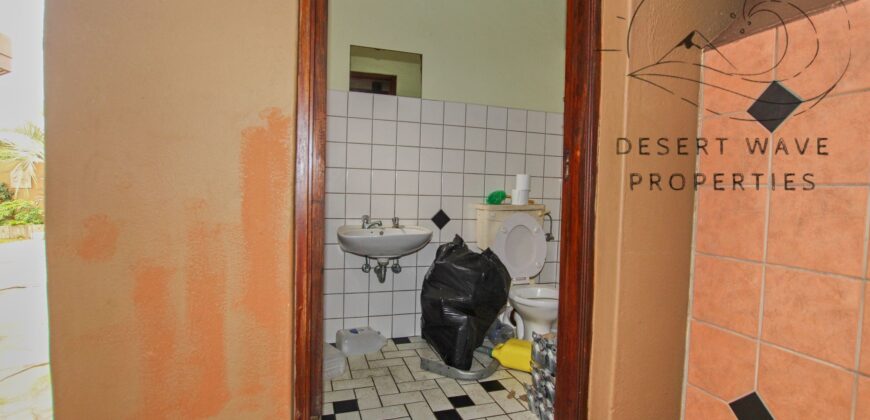 🏡3 Bedroom house with 2 bedroom flat for sale in Ext 9, Swakopmund🏡